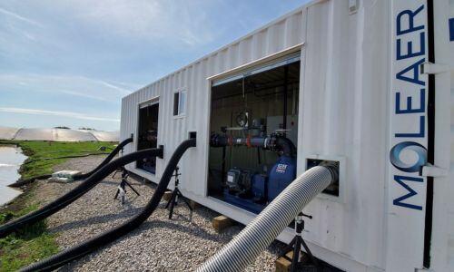 Nanobubble container for wastewater treatment lagoon